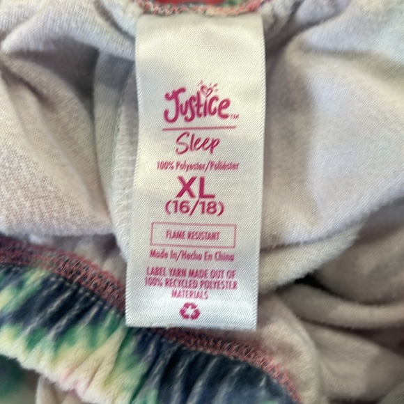 Colorful Tie-Dye Sleep Shorts - Picture 4 of 4